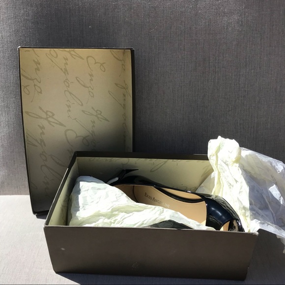 Black Pumps with Bow Enzo Angiolini - Picture 7 of 8